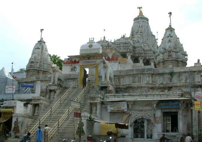 Jagdish Temple Udaipur carved stone spire and marble entrance steps