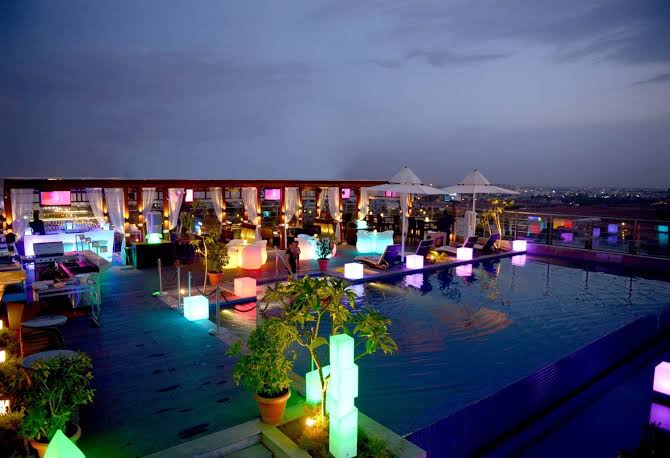 A late-night rooftop terrace bar, part of the best bars and clubs in Jaipur for a longer night out