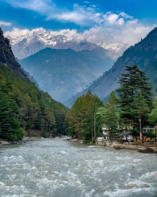 Sutlej River valley at Tattapani, Himachal Pradesh Sutlej river valley view on a Shimla to Tattapani day trip
