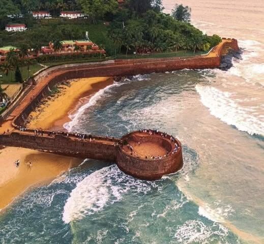 Places to visit in North Goa with beaches, forts