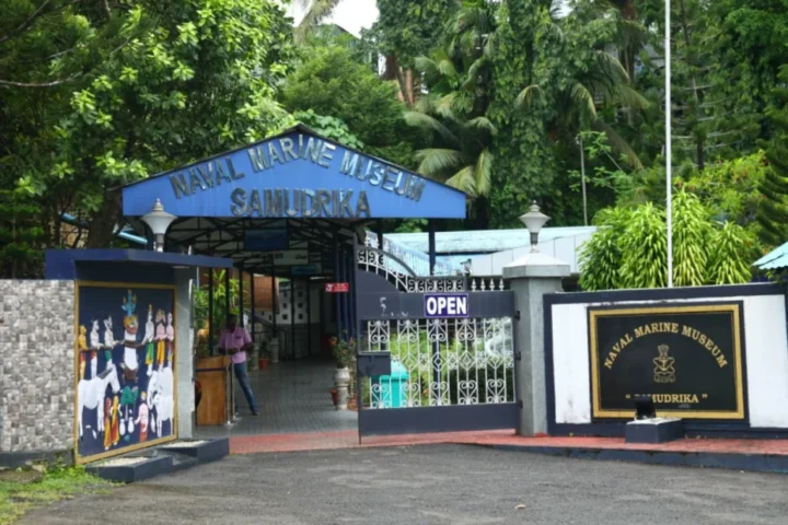 Samudrika Naval Marine Museum: Guide to corals, whales and culture