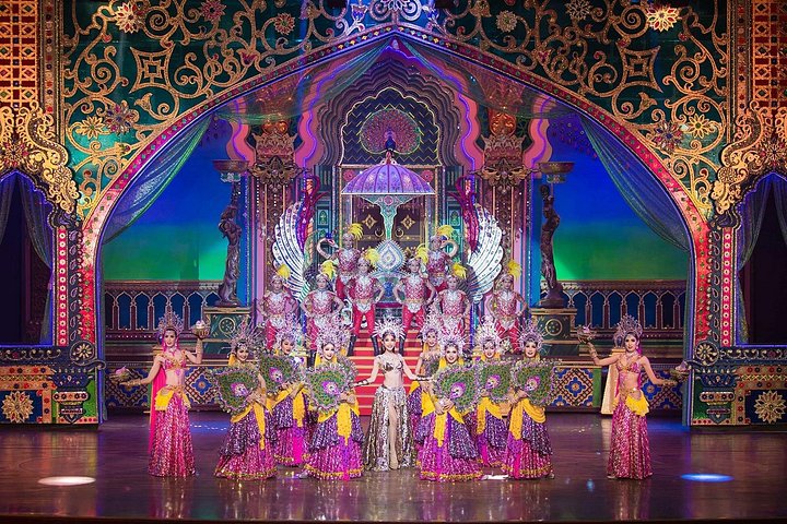 Costumed performers on stage at the Alcazar Show during a Pattaya sightseeing evening